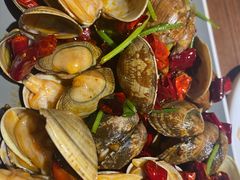 -喝丢一只鞋辣炒海鲜小烧烤(三八广场店)