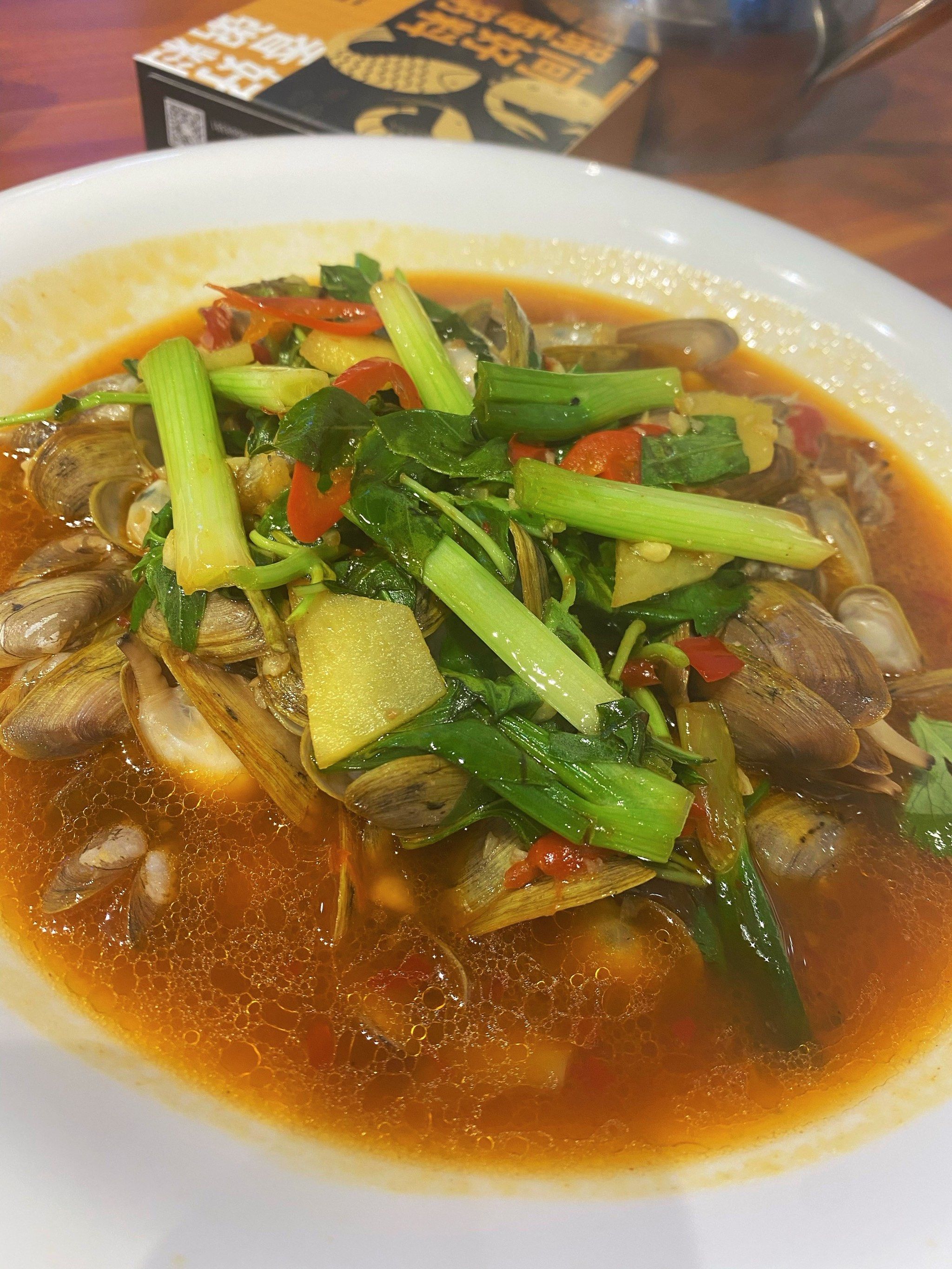 好久没吃大头,吃完就海鲜过敏了[捂脸]不