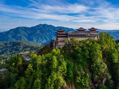 -腾冲云峰山