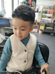 -萌宝专业儿童美发