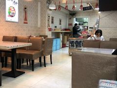 -丽丽三鲜螺蛳粉(田林路店)