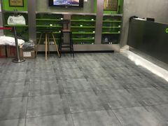 -齐岸健身(花园城店)