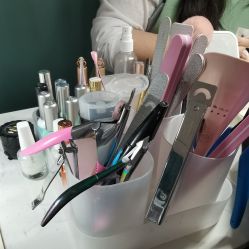 -UGIRL有个美甲