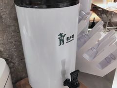 -老乡鸡(上海白玉兰广场店)