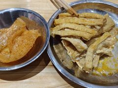 -柳州肥姨妈大骨螺蛳粉(曹路店)