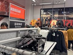-NIKE上海青浦优选体验店