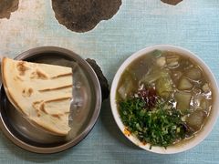 -老字号贾家肉丸糊辣汤(光明巷店)
