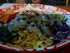 -闯关东东北农家菜(崂山石老人店)