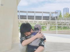 -南京眼步行桥