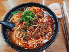 招牌牛肉面-耙豌豆重庆小面