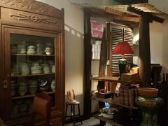 -Cuc Gach Quan Restaurant