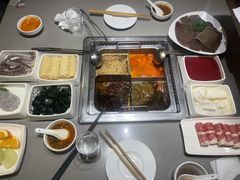 -海底捞火锅(凯德广场店)