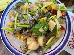 -三镇卤货二公司(汉街店)