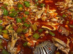 -盐井记·自贡美蛙鲜锅兔(中和店)