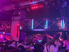 大堂-UP嘻哈酒吧(粉巢店)