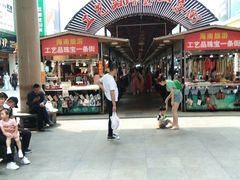 -解放路步行街                