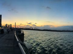 -东港音乐喷泉广场