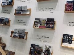 -猫的天空之城概念书店(苏州平江店)