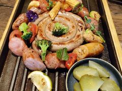 -HIGH FIVE哈福手工汉堡(桂林路店)