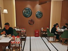 -帝皇海海鲜豆捞(桐泾商务广场店)