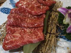 -炼火烤肉店