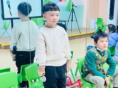 -蓝话筒·少儿成人演讲口才·主持朗诵·戏剧表演(大华第一坊店)