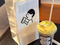 -喜茶(迪士尼小镇DP店)
