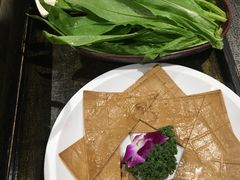 -宽板凳老灶火锅(台湾街店)