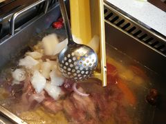 -九府羊·鲜羊火锅·烤串(新华路店)