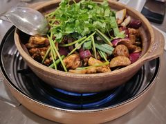 -胡须佬鸡煲四季火锅店(石厦西村直营店)