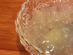 银耳汤-彧玖食坊·川式砂锅酒馆(成山路店)