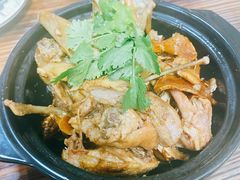 姜母鸭-亚忠小吃店(曾厝垵店)