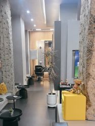 -老肖男士理发店