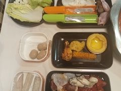 -尚品海鲜肥牛自助火锅(湖明店)
