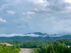-尧山大峡谷漂流