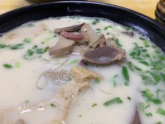 -津津老鸭粉丝馆(正东路店)