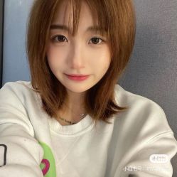 -时尚殿堂明星门店