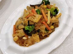 十八罗汉-功德林素菜饭庄(前门店)
