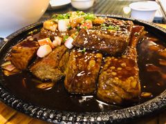 黑豆腐-东馆和天下特色餐饮(工农店)