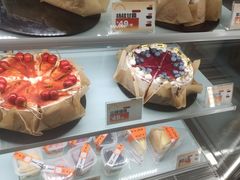 -卷们·现制生日蛋糕·蓝风车动物奶油(金源店)