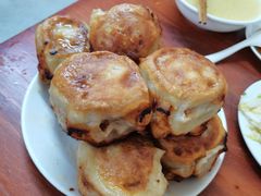 -宝瑞门钉肉饼店