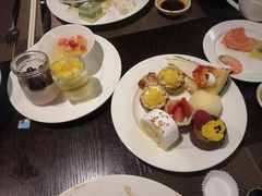 -元素自助餐厅·生蚝·海鲜·刺身(萝岗汇华希尔顿逸林酒店)