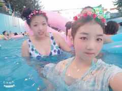 -欢乐水魔方水世界