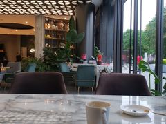 靠窗位-chenity  cafe