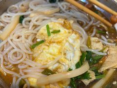 -柳州肥姨妈大骨螺蛳粉(东靖路店)