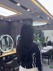 -藤野造型烫染·漂发