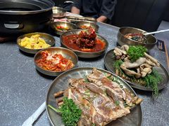 -草家酱蟹炭火烤肉店(珲春南路二店)