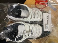 -吾净球鞋奢侈品洗护修复中心(汉街SKP店)