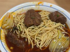 -易毛特色牛肉面(解放碑步行街店)
