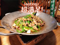 -费大厨辣椒炒肉(万家丽一店)